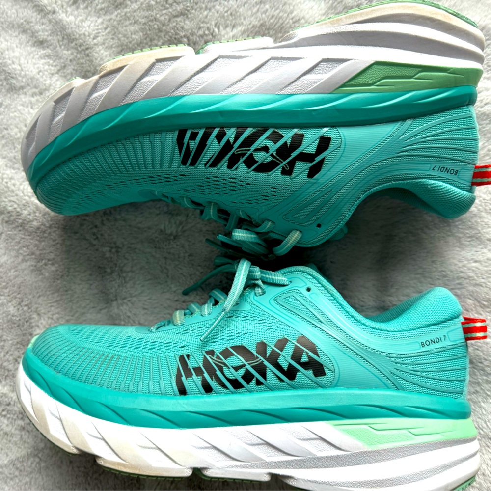 HOKA Women's Bondi 7 Size 7 Teal Running Shoes